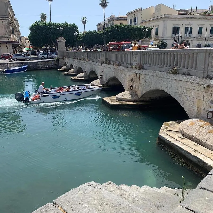 Feriehus La Fonte Di Ortigia Villa Syracuse
